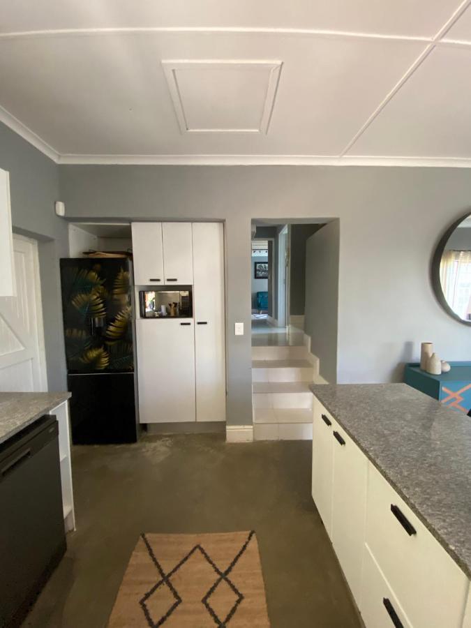 Cosy And Unique Family Retreat In Hout Bay Villa Cape Town Luaran gambar